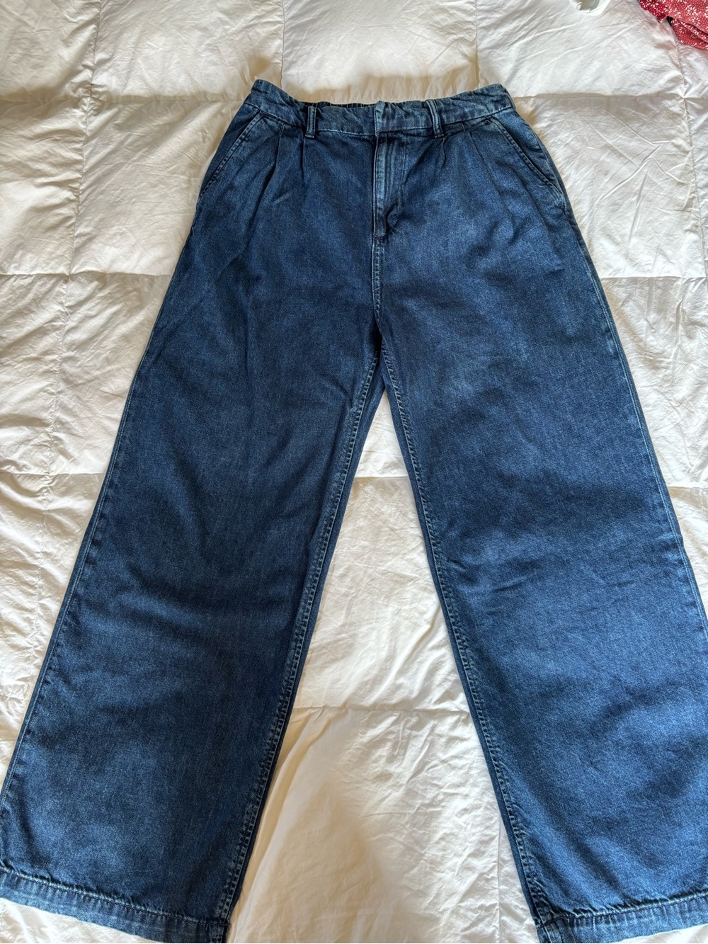 GAP Women’s High Rise Wide Leg Trousers